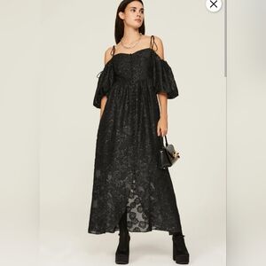 HOFMANN COPENHAGEN Dress Midi Black Lace Off-Shoulder Size 40 / 8 / Medium